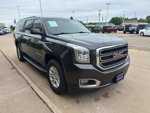 Iridium Metallic 2015 GMC Yukon SLT