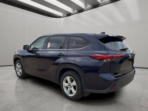 Blueprint 2022 Toyota Highlander LE