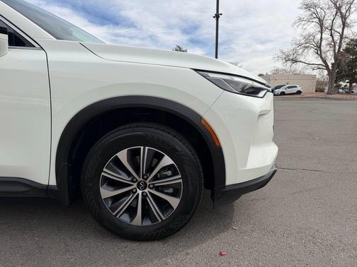 2024 INFINITI QX60 Pure