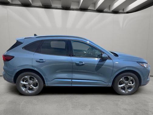 VAPOR BLUE METALLIC 2024 Ford Escape ST-Line Select
