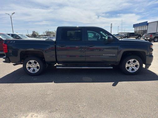 Graphite Metallic 2018 Chevrolet Silverado 1500 2LT