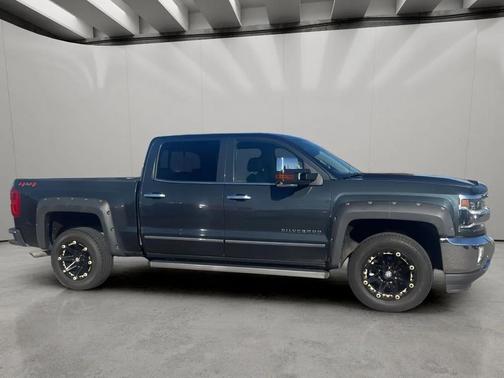Graphite Metallic 2018 Chevrolet Silverado 1500 LTZ