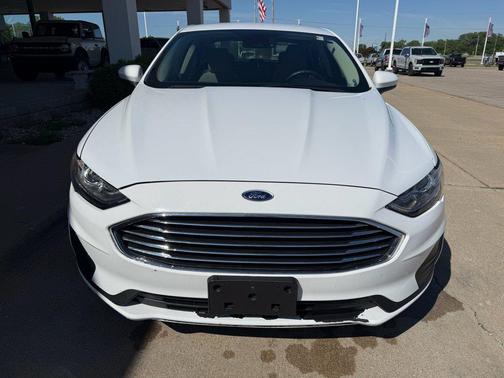 OXFORD WHITE 2019 Ford Fusion S