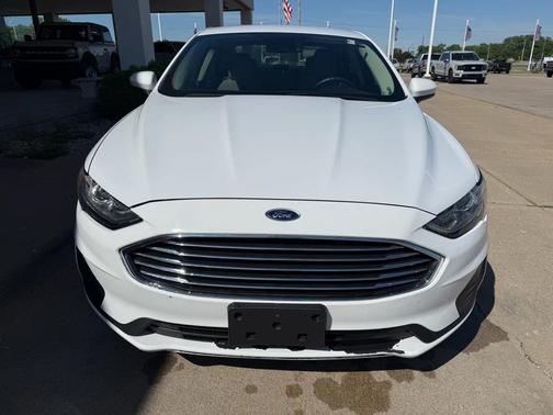 OXFORD WHITE 2019 Ford Fusion S