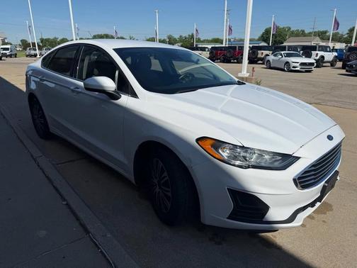 OXFORD WHITE 2019 Ford Fusion S