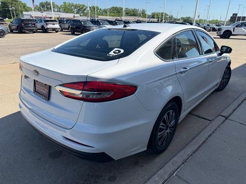 OXFORD WHITE 2019 Ford Fusion S