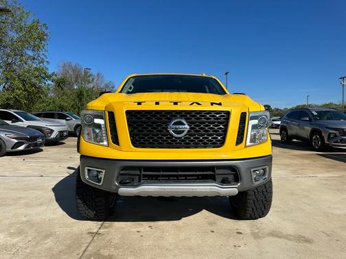 2017 Nissan Titan PRO-4X