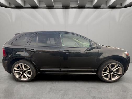 TUXEDO BLACK METALLIC 2014 Ford Edge Sport