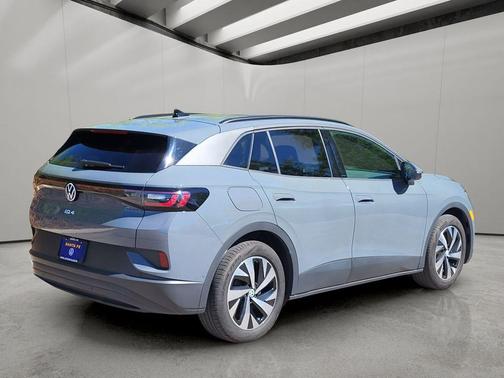 Pure Gray 2024 Volkswagen ID.4 Standard
