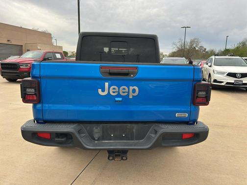 2020 Jeep Gladiator Overland