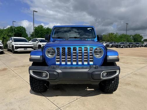 Hydro Blue Pearlcoat 2020 Jeep Gladiator Overland