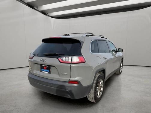 Sting-Gray Clearcoat 2020 Jeep Cherokee Latitude Plus