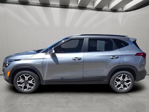 Steel Gray 2023 Kia Seltos EX