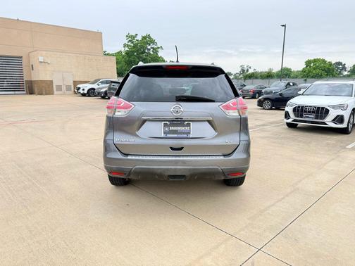 Gun Metallic 2016 Nissan Rogue SV