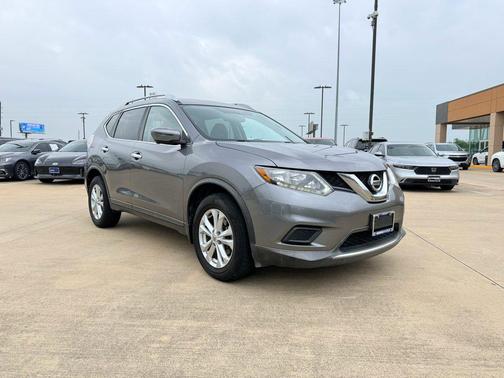 Gun Metallic 2016 Nissan Rogue SV