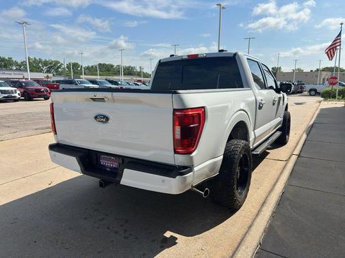 OXFORD WHITE 2023 Ford F-150 Lariat