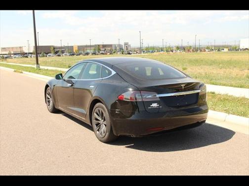 2018 Tesla Model S Long Range