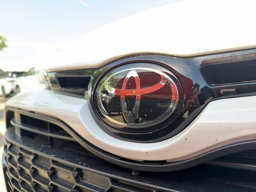 Ice Cap 2023 Toyota GR Corolla Core