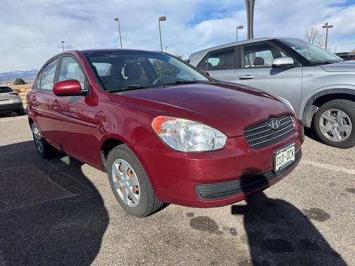 2010 Hyundai Accent GLS