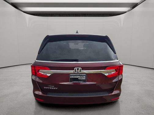 Deep Scarlet Pearl 2018 Honda Odyssey EX-L