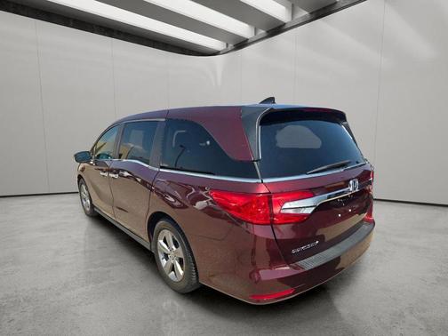 Deep Scarlet Pearl 2018 Honda Odyssey EX-L