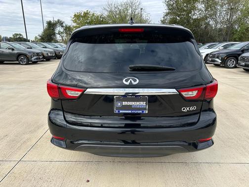 2017 INFINITI QX60 Base