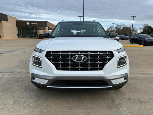 2025 Hyundai VENUE Limited