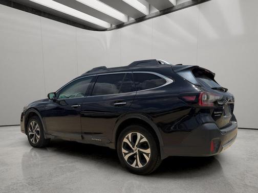 Crystal Black Silica 2020 Subaru Outback Touring