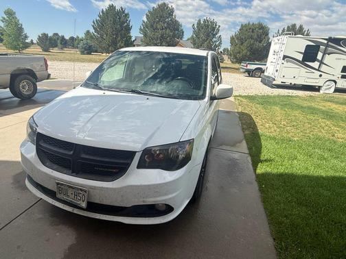 White Knuckle Clearcoat 2019 Dodge Grand Caravan GT