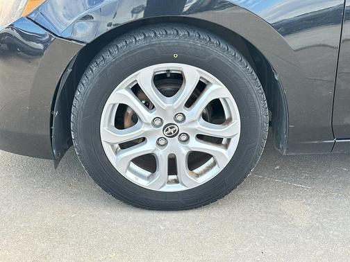 2016 Scion iA Base