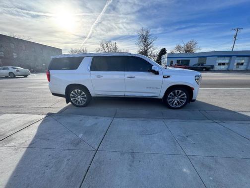 2021 GMC Yukon XL Denali