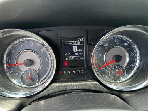 2014 Chrysler Town & Country Touring-L