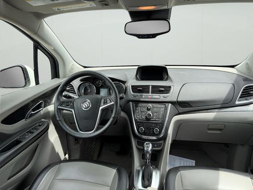 White Pearl Tricoat 2014 Buick Encore Leather