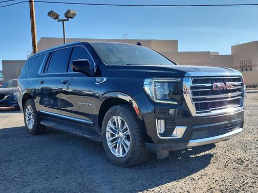 2021 GMC Yukon XL SLT