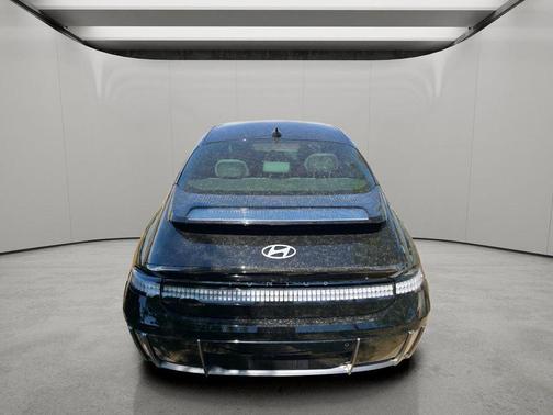 Onyx Black 2024 Hyundai IONIQ 6 SEL