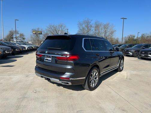 2019 BMW X7 xDrive40i