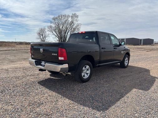 2022 RAM 1500 Classic SLT