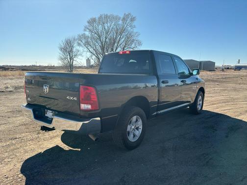2022 RAM 1500 Classic SLT