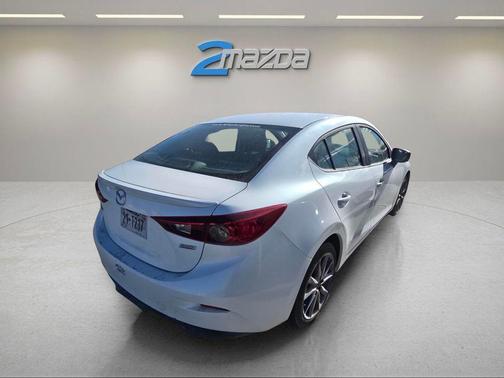 2018 Mazda Mazda3 Touring