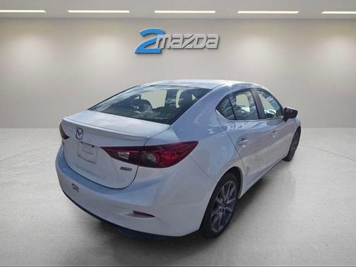 2018 Mazda Mazda3 Touring