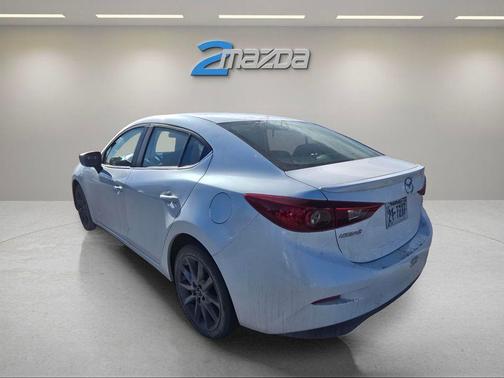 2018 Mazda Mazda3 Touring