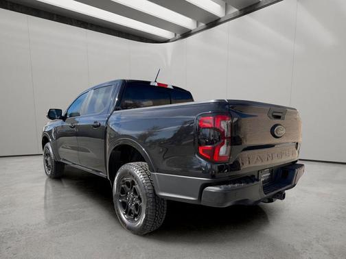 SHADOW BLACK 2025 Ford Ranger LARIAT