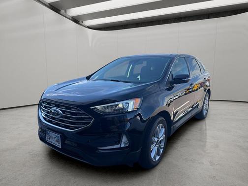 AGATE BLACK METALLIC 2024 Ford Edge Titanium
