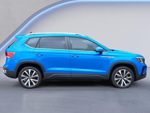 Blue 2023 Volkswagen Taos 1.5T SE