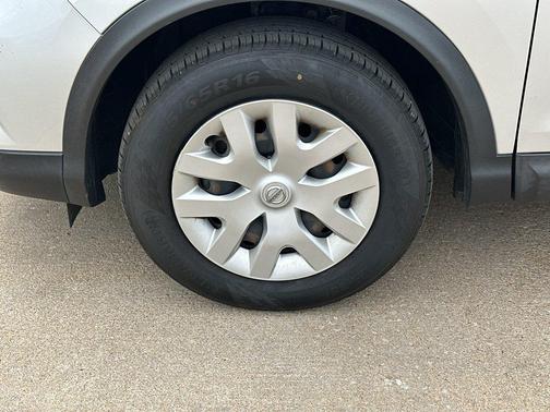 Brilliant Silver Metallic 2020 Nissan Rogue Sport S