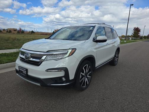 2021 Honda Pilot Touring 8-Passenger