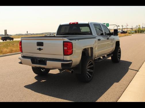 2018 Chevrolet Silverado 1500 Custom