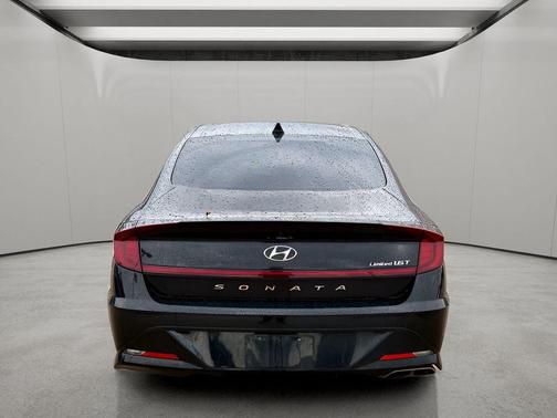 Phantom Black 2022 Hyundai SONATA Limited