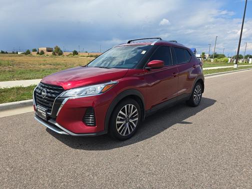 2023 Nissan Kicks SV