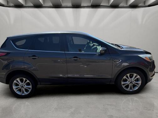 MAGNETIC METALLIC 2017 Ford Escape SE